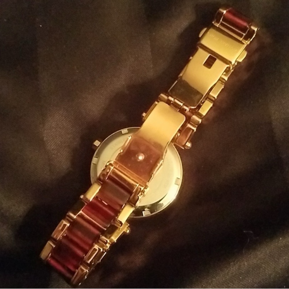 Michael Kors Watch - Picture 5 of 7